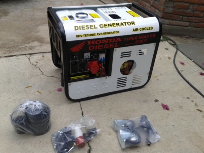 Generador Honda Ext11d De 11000 Watts (54.1/27.1 A) Nuevo!!!